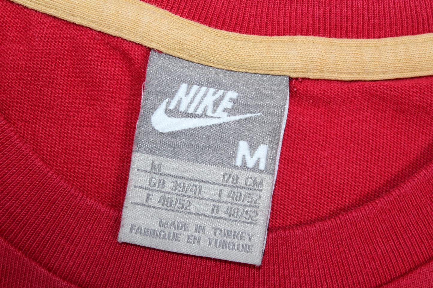 NIKE BARCELONA 2007 50th YEARS ANNIVERSARY CAMP NOU FOOTBALL T-SHIRT MEDIUM