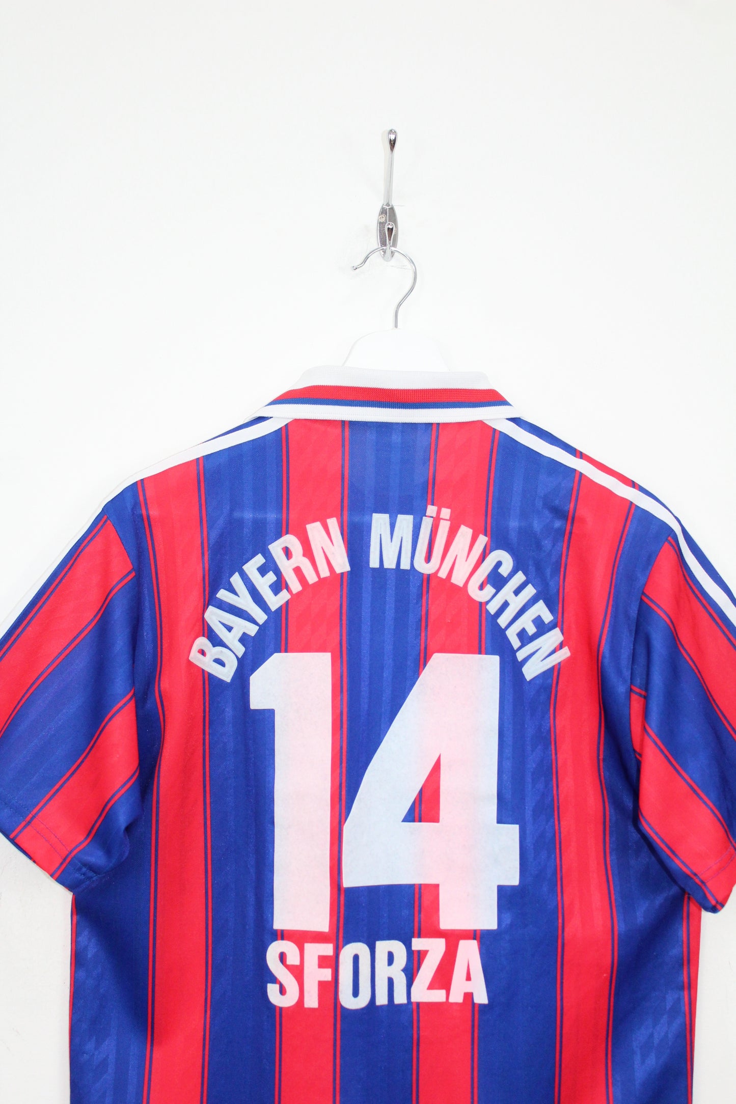 BAYERN MUNICH 1995-97 VINTAGE ADIDAS #14 SFORZA HOME FOOTBALL SHIRT SMALL
