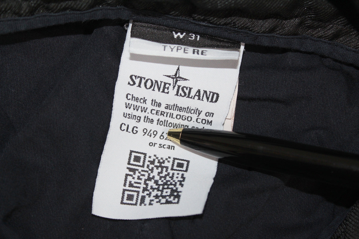 STONE ISLAND SS 2017 TYPE RE BERMUDA CARGO SHORTS W 32" MEDIUM