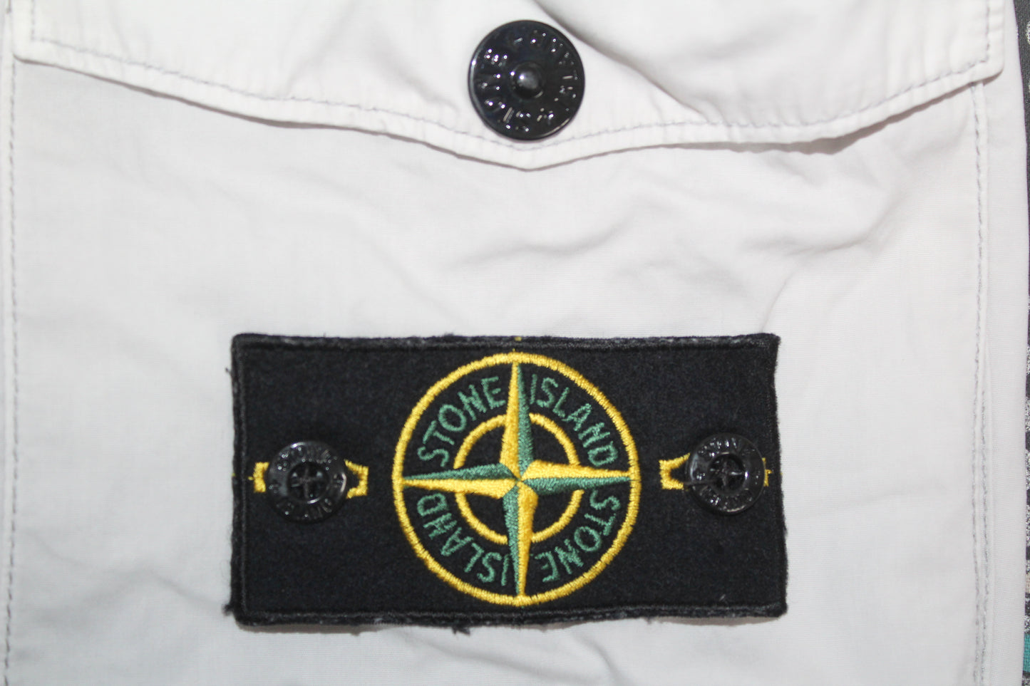 STONE ISLAND TYPE SL BERMUDA CARGO SHORTS W 33" LARGE