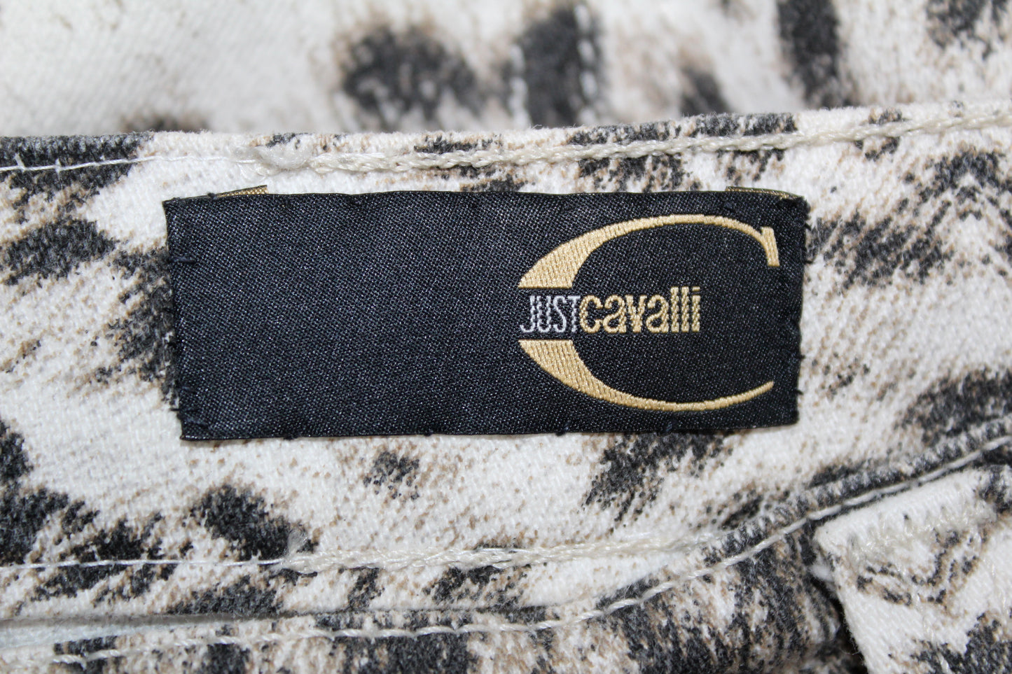 VINTAGE JUST CAVALLI AW 2005 CHEETAH GRADIENT PRINT STRAIGHT LEG JEANS W 32" x L 29"