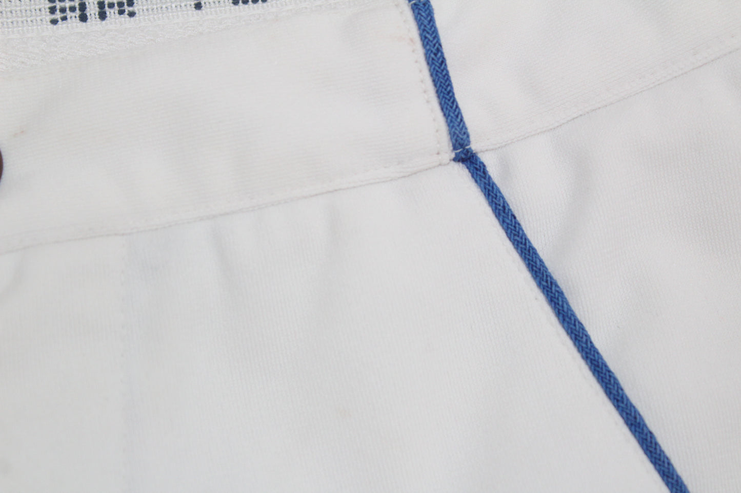CERRUTI 1881 80'S VINTAGE JIMMY CONNORS WIMBLEDON 1981 TENNIS SHORTS SMALL