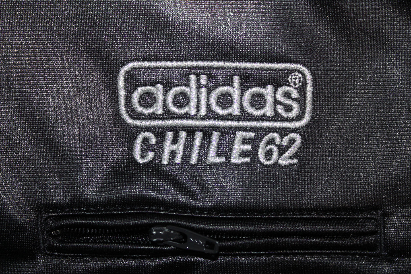 ADIDAS CHILE 62 SHINY SUPERSTAR TRACKSUIT TOP JACKET MEDIUM