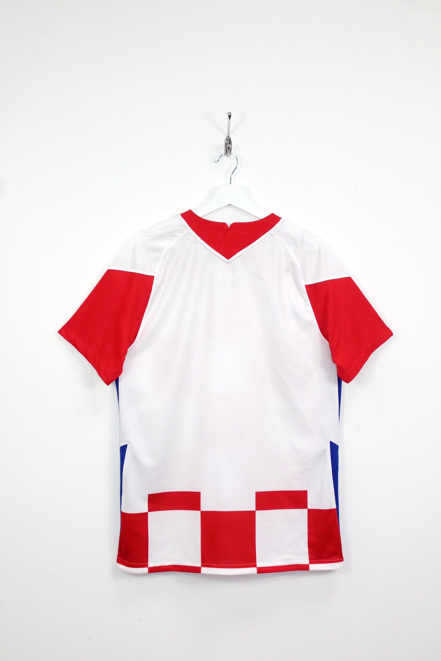 NIKE CROATIA 2020-21 HOME FOOTBALL SHIRT MEDIUM
