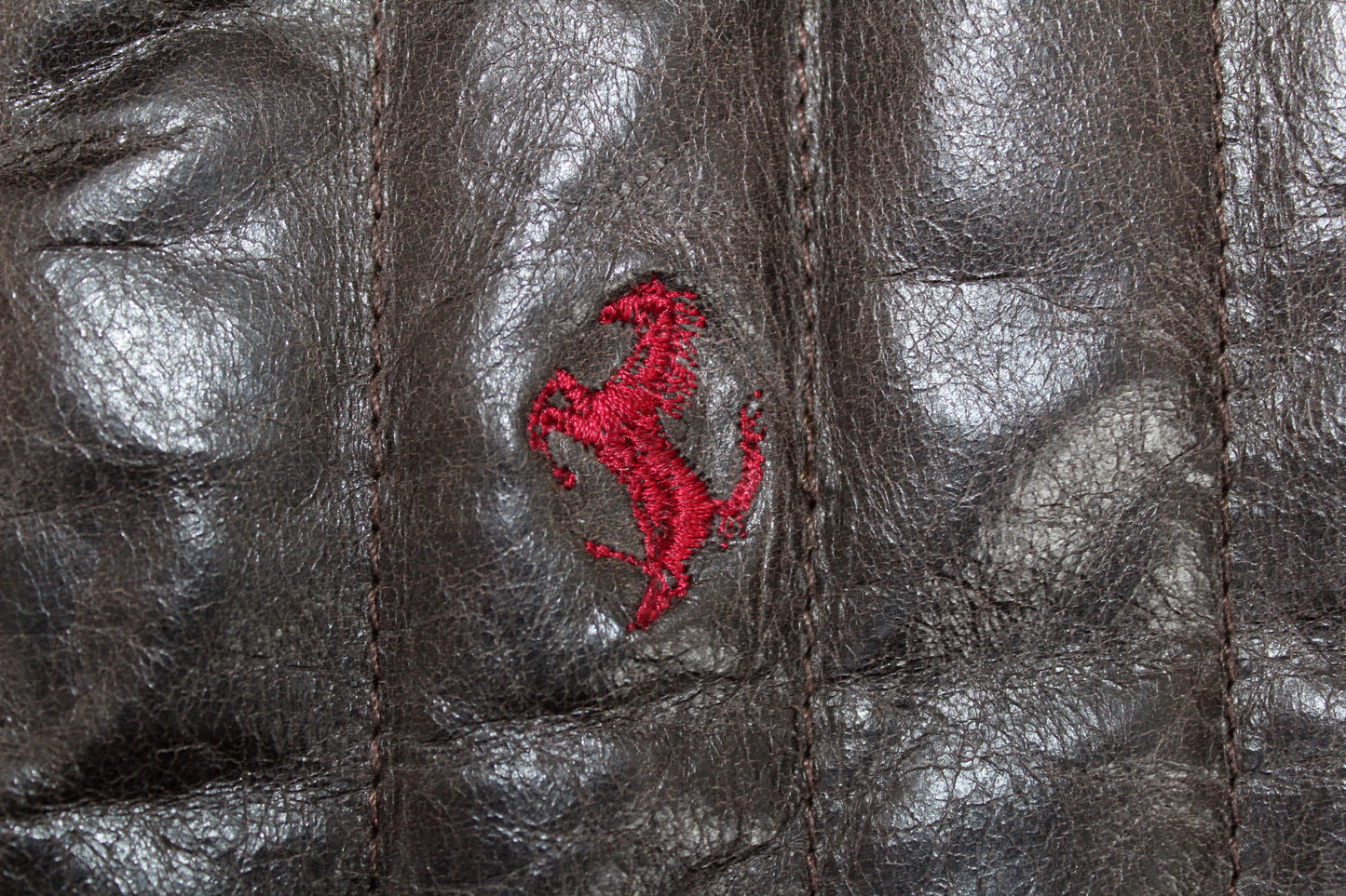 FILA x FERRARI 90'S VINTAGE LEATHER JACKET MEDIUM