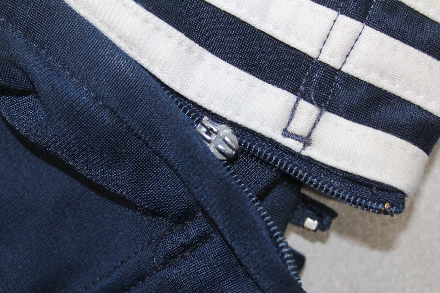 ADIDAS ORIGINALS FIREBIRD TRACKSUIT BOTTOMS SMALL