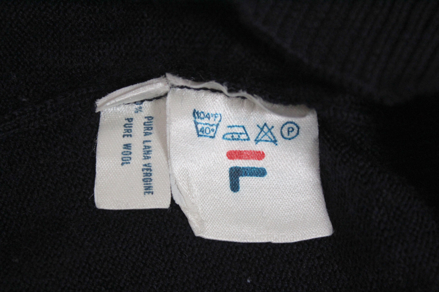 FILA 80'S VINTAGE TERRINDA TENNIS SLEEVELESS KNIT WOOL JUMPER MEDIUM