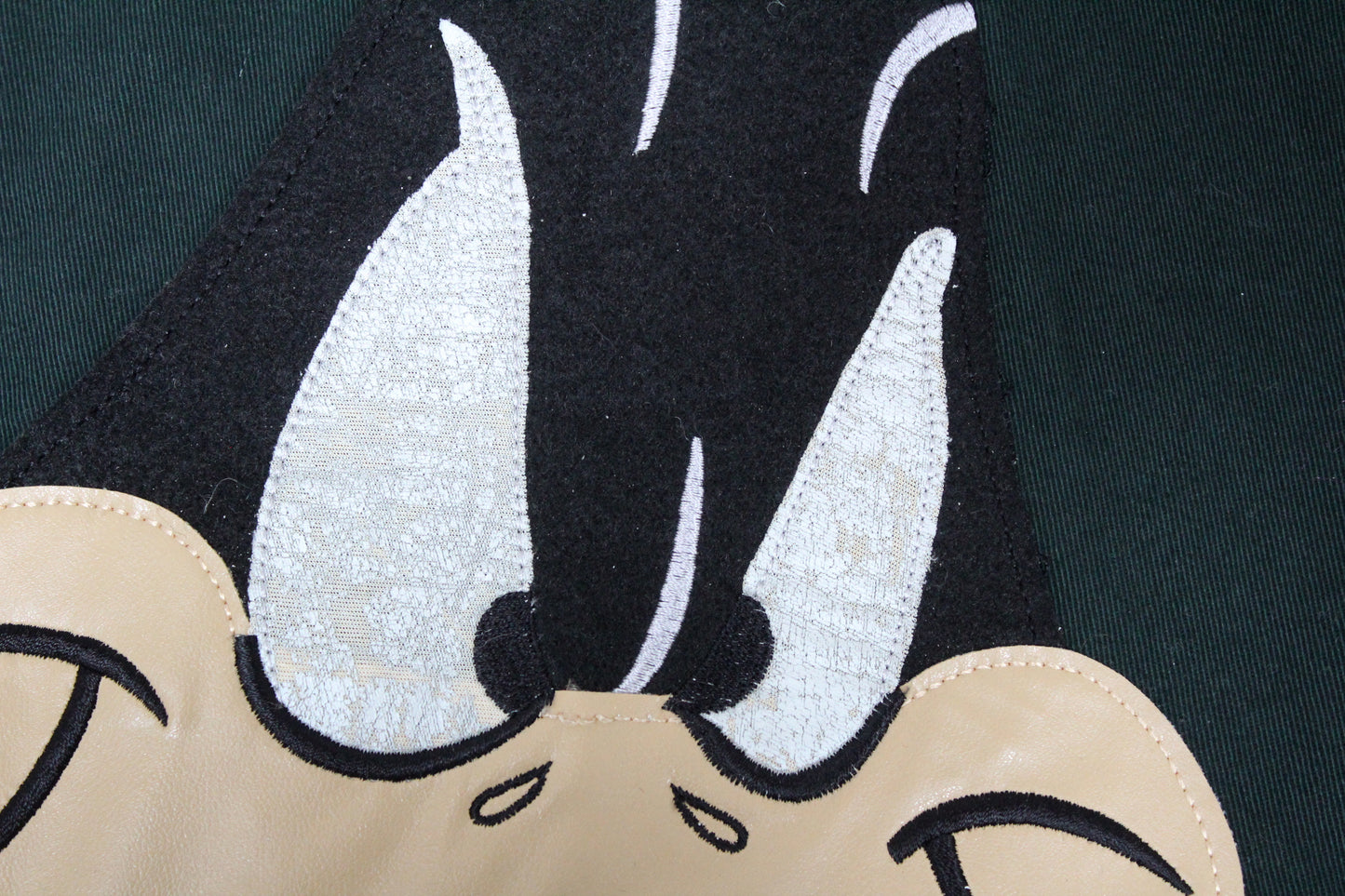 ICEBERG HISTORY 90'S VINTAGE DAFFY DUCK SCENE COTTON HARRINGTON JACKET MEDIUM