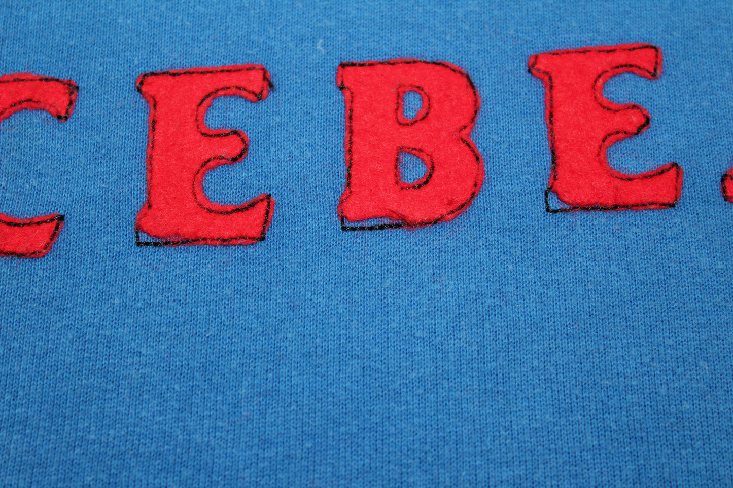 ICEBERG SPORT ICE 80'S VINTAGE EMBROIDERED ICEBEAR SWEATSHIRT XL