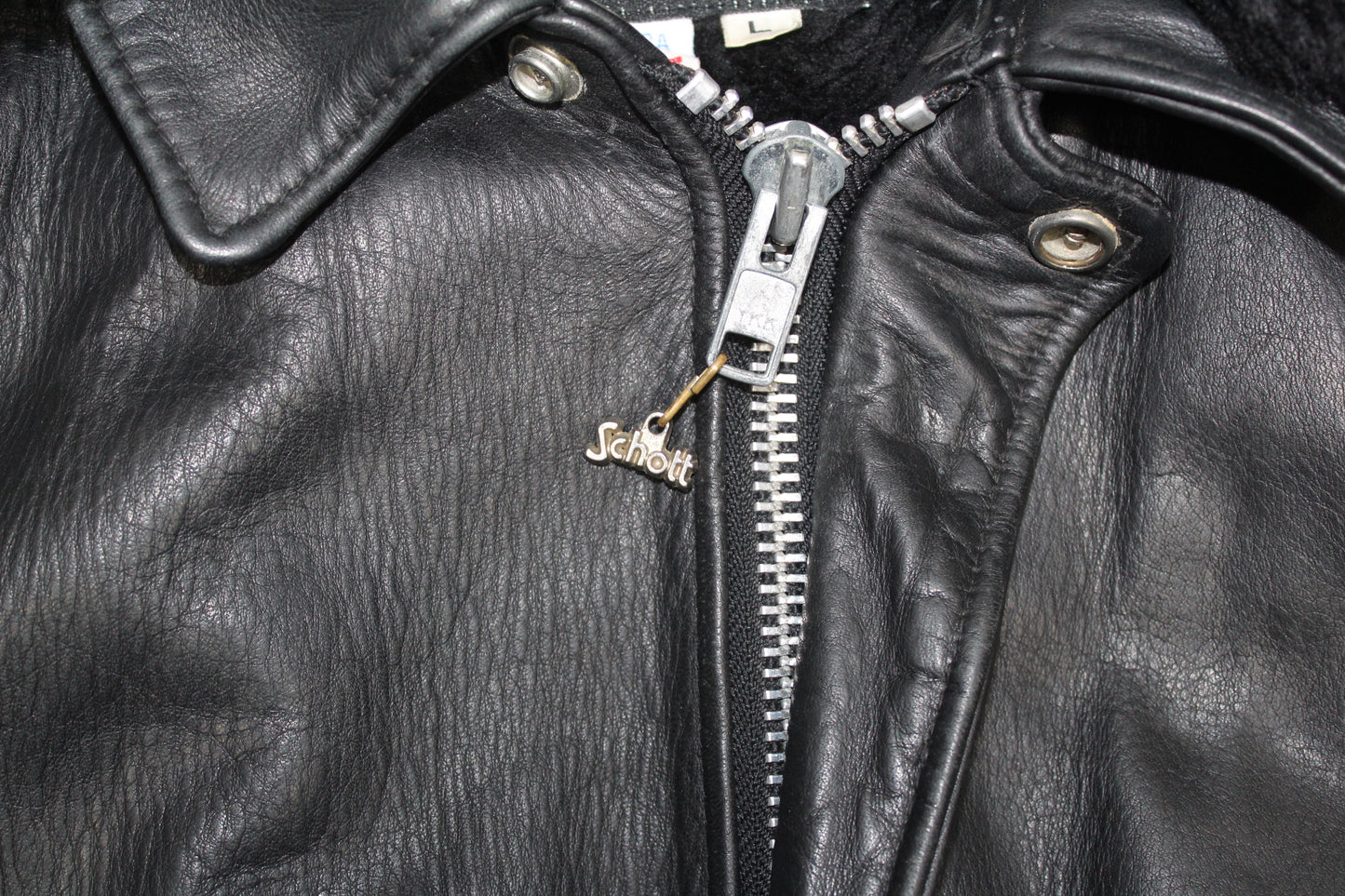 SCHOTT NYC 90'S VINTAGE LEATHER FLIGHT JACKET LARGE