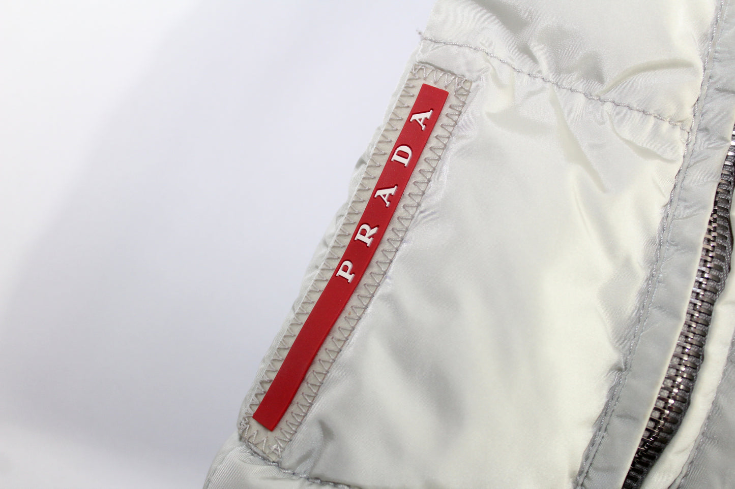 PRADA 90'S VINTAGE PUFFER DOWN SKI JACKET SMALL (WOMEN'S)