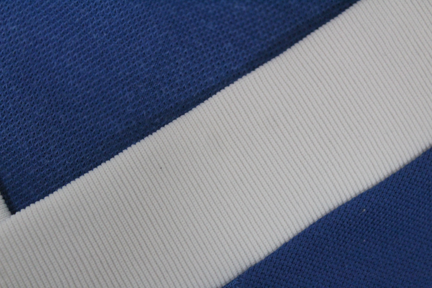 PUMA 70'S VINTAGE TEMPLATE FOOTBALL SHIRT LARGE