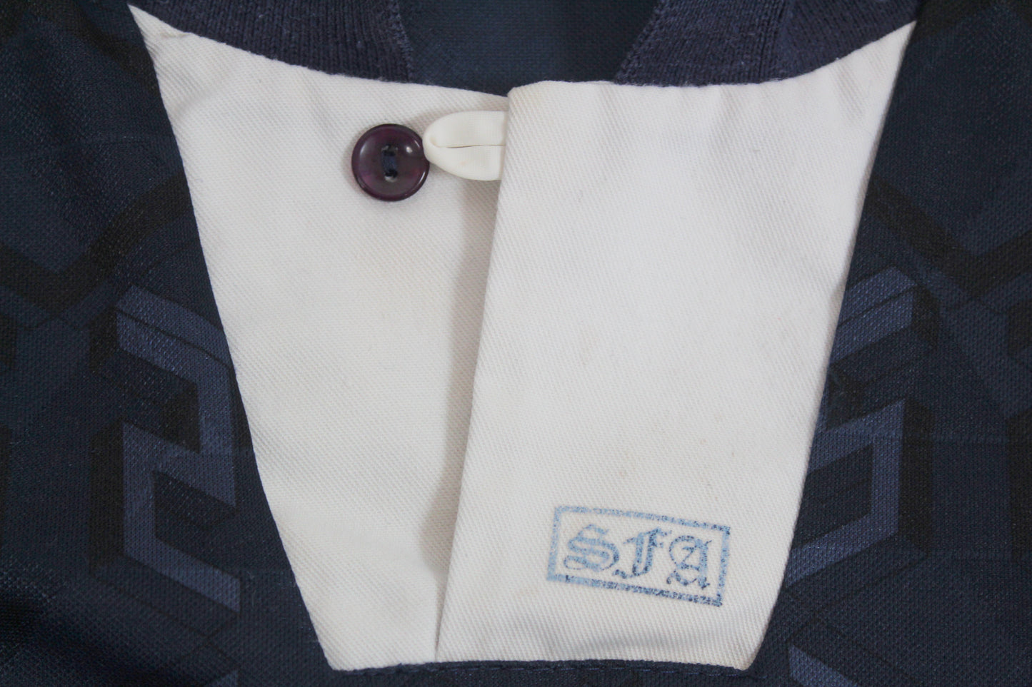 VINTAGE SCOTLAND 1991-94 UMBRO HOME FOOTBALL SHIRT LARGE