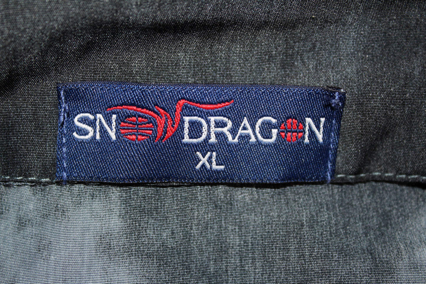 VINTAGE SNOW DRAGON SHORT SLEEVE BUTTON DOWN SAMURAI SHIRT XL