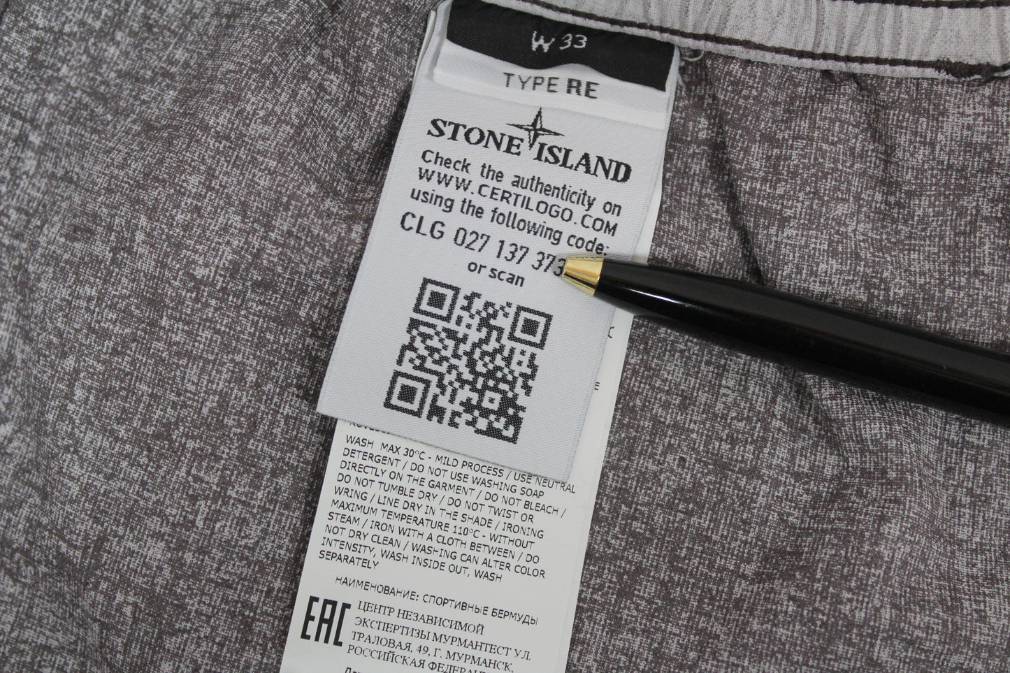 STONE ISLAND SS 2019 TYPE RE BERMUDA CARGO SHORTS W 33" LARGE