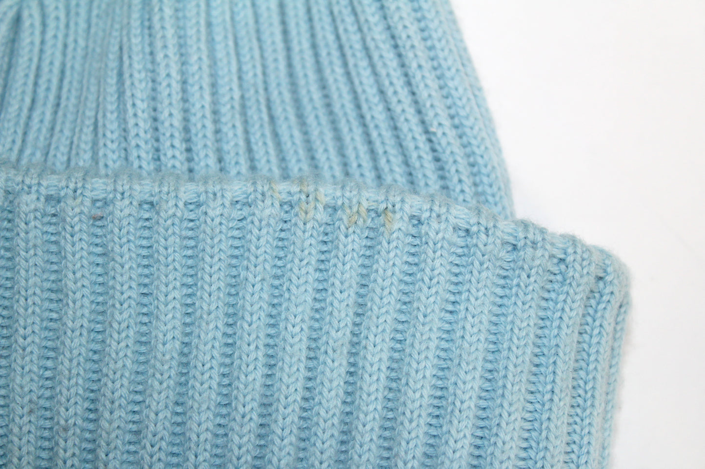 STONE ISLAND LOGO-APPLIQUED WOOL RIBBED BEANIE