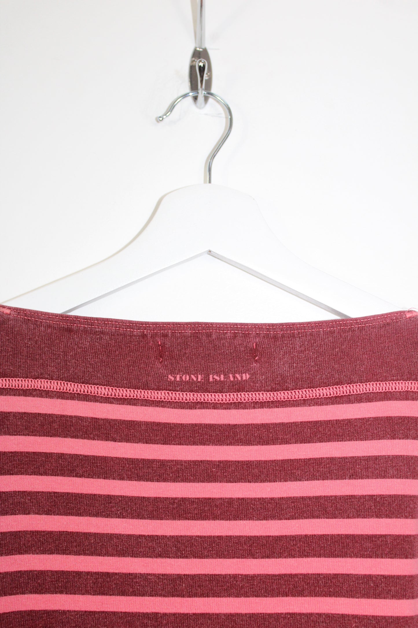 STONE ISLAND 80'S VINTAGE SPELL OUT STRIPED T-SHIRT LARGE