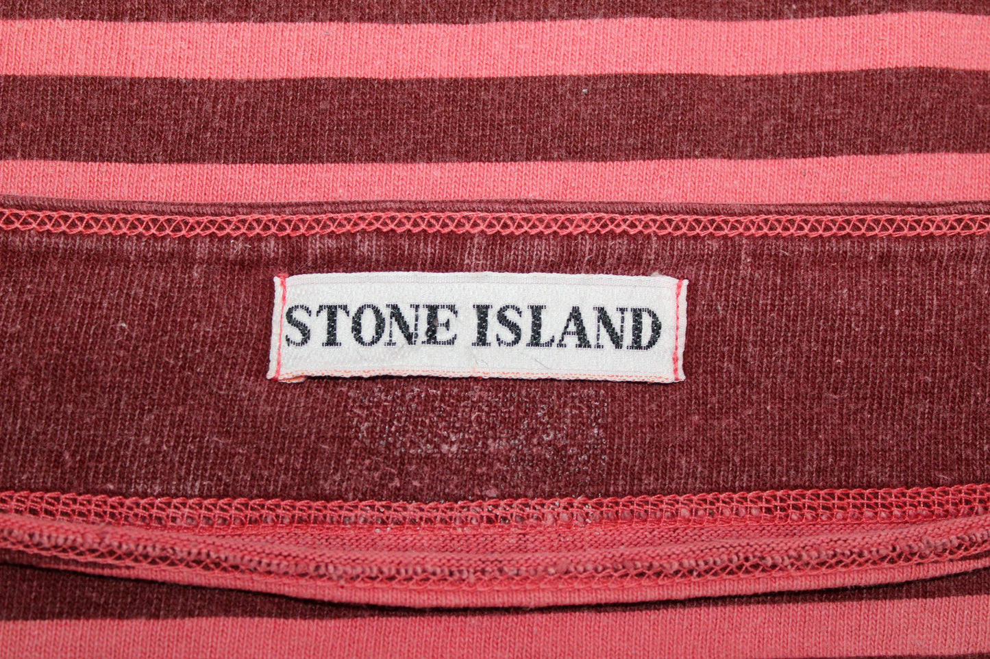 STONE ISLAND 80'S VINTAGE SPELL OUT STRIPED T-SHIRT LARGE