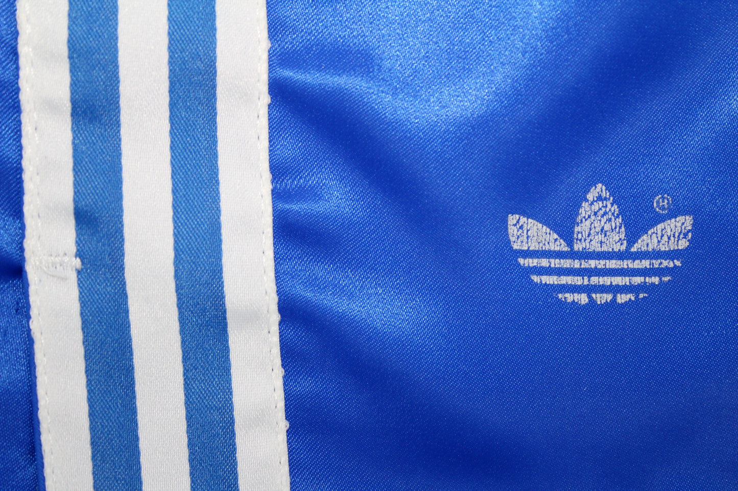 ADIDAS FIRST VENTEX 70'S VINTAGE SHINY RUNNING SPRINTER NYLON SHORTS MEDIUM