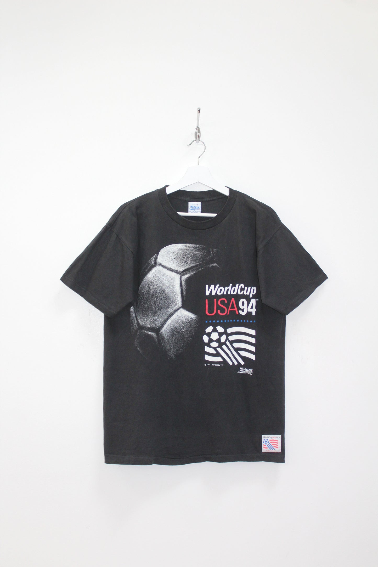 VINTAGE WORLD CUP USA 1994 FOOTBALL T-SHIRT LARGE