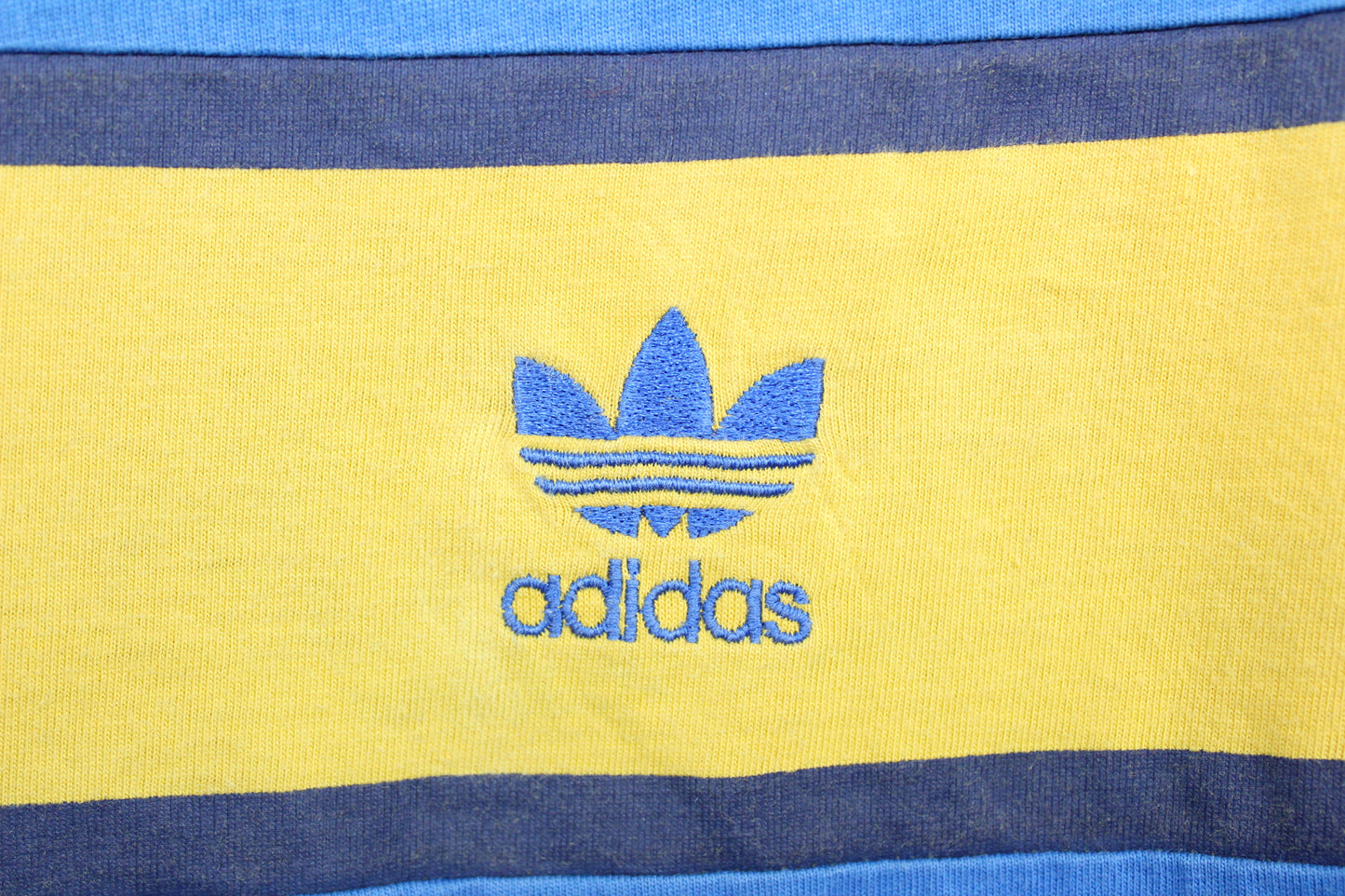 ADIDAS 90'S VINTAGE FIRST EUROPA T-SHIRT MEDIUM