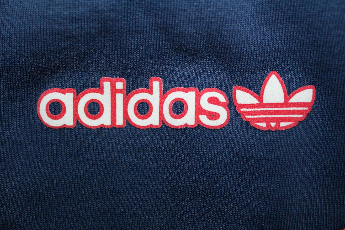 ADIDAS 90'S VINTAGE SWEATSHIRT LARGE