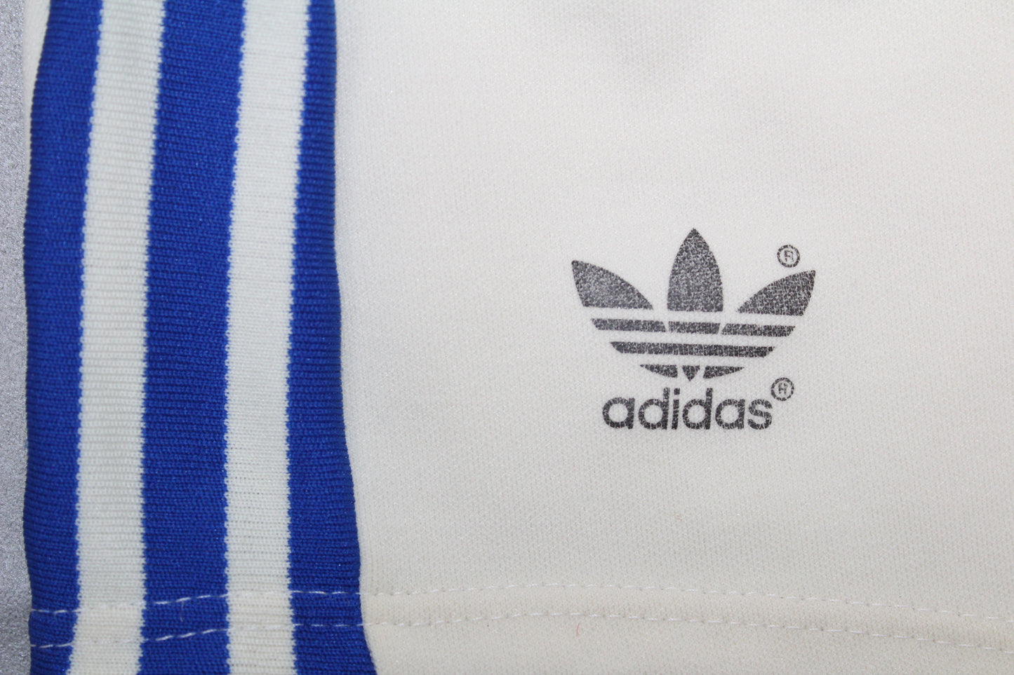 ADIDAS 70'S VINTAGE RUNNING SPRINTER NYLON SHORTS D4 MEDIUM