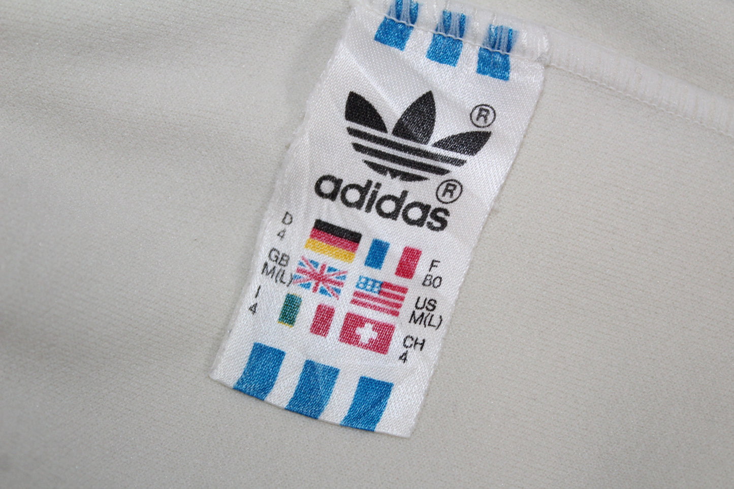 ADIDAS 70'S VINTAGE RUNNING SPRINTER NYLON SHORTS D4 MEDIUM