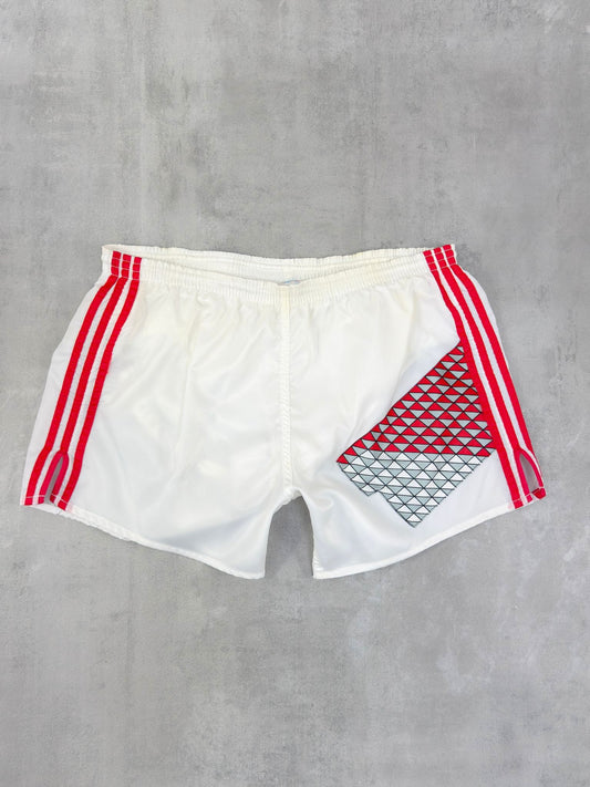ADIDAS VENTEX VINTAGE CZECH REPUBLIC WORLD CUP 1990 HOME FOOTBALL SHORTS LARGE