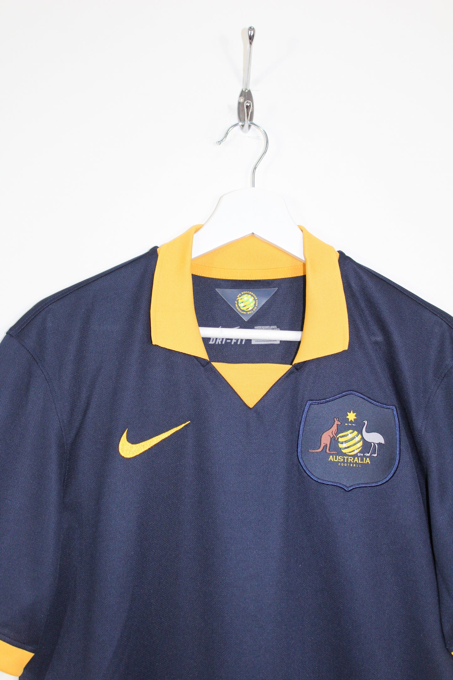 AUSTRALIA 2014-16 NIKE AWAY FOOTBALL SHIRT MEDIUM