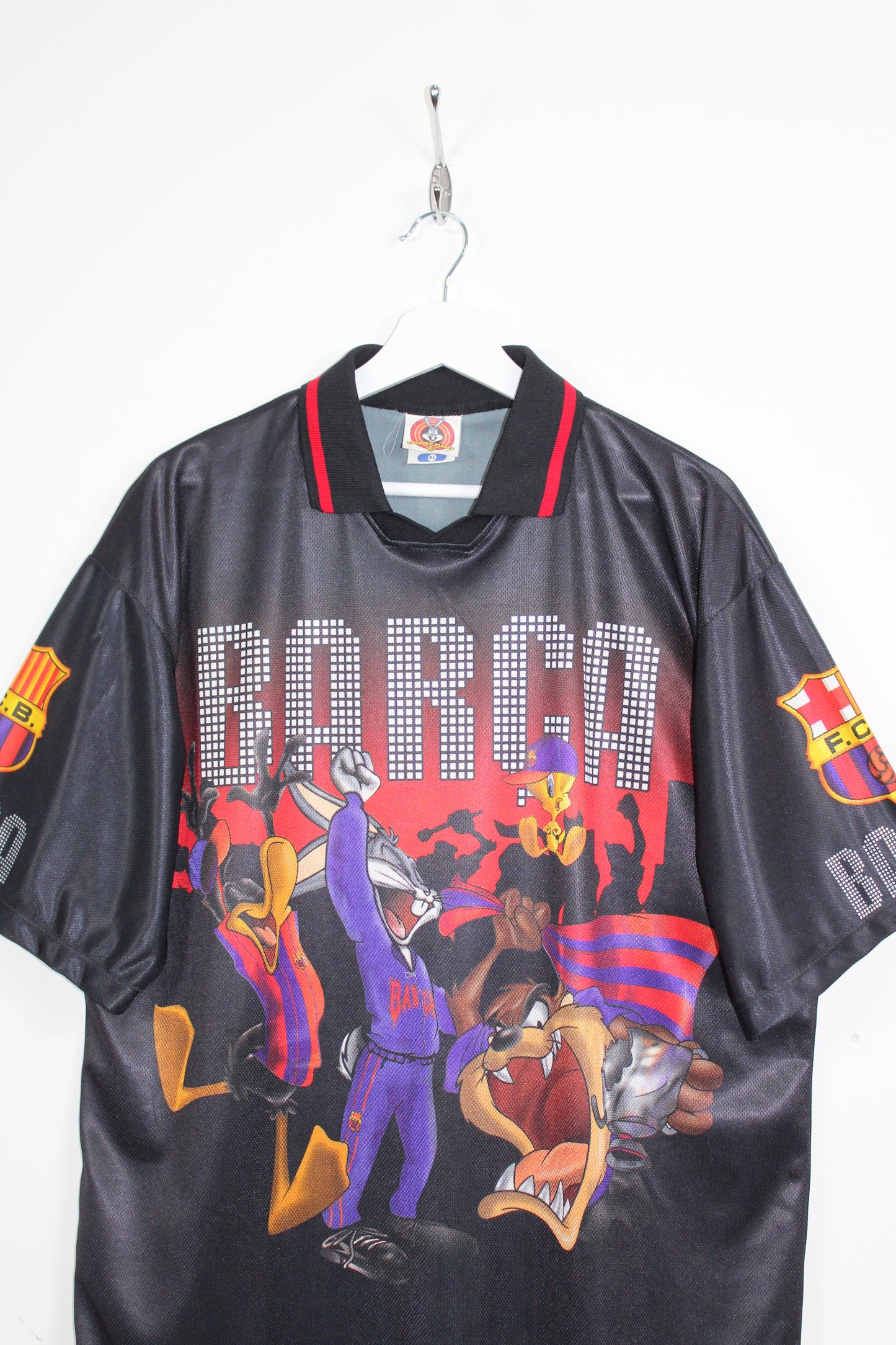 VINTAGE LOONEY TUNES x FC BARCELONA 1998 GRAPHIC FOOTBALL T-SHIRT XL