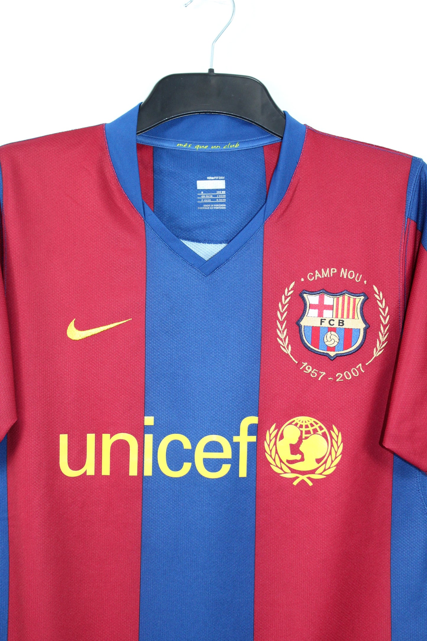 BARCELONA 2007-2008 NIKE HOME FOOTBALL SHIRT HENRY #14 SMALL