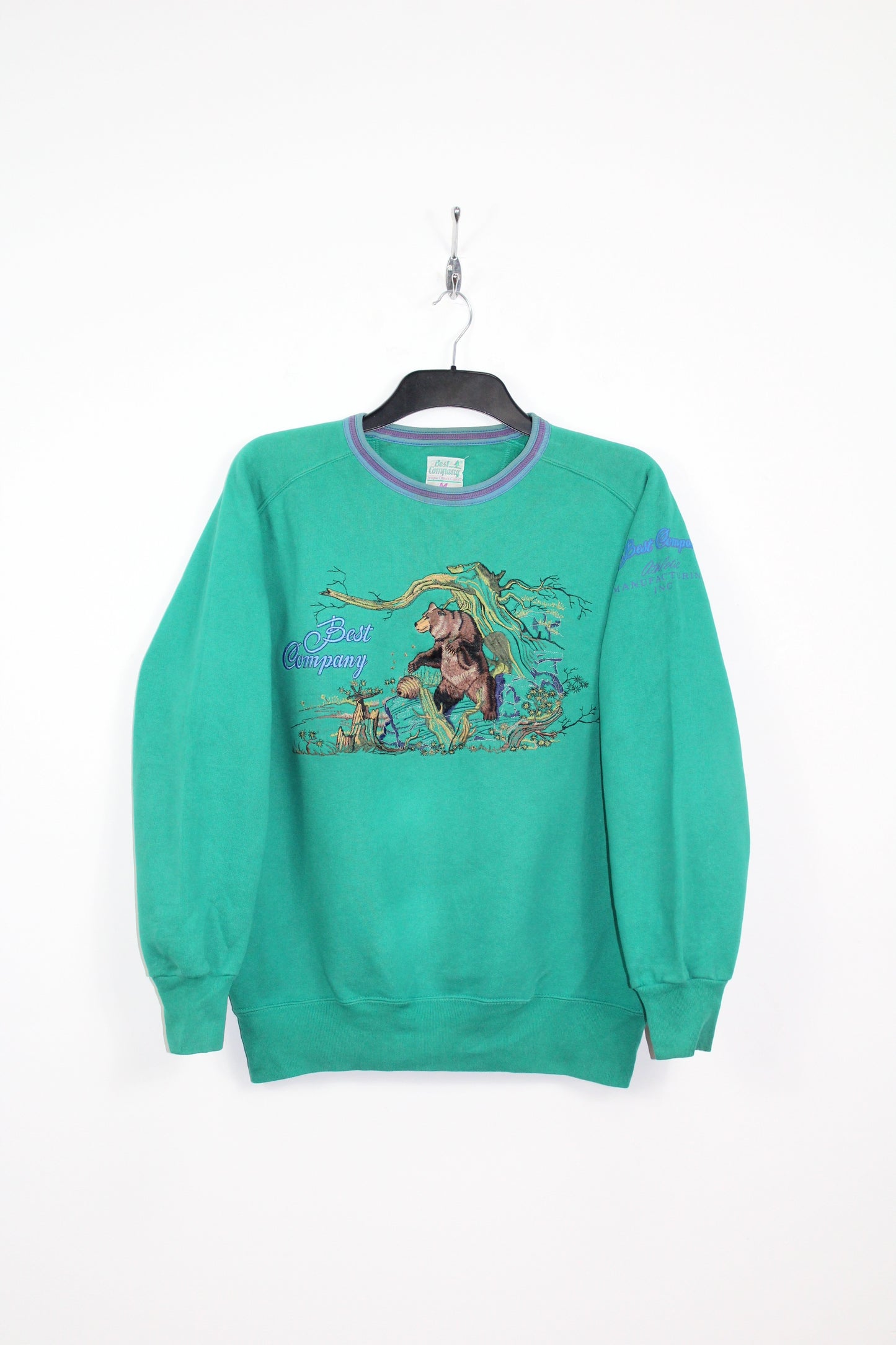 BEST COMPANY 80'S VINTAGE EMBROIDERED FOREST BEAR SCENE SWEATSHIRT MEDIUM