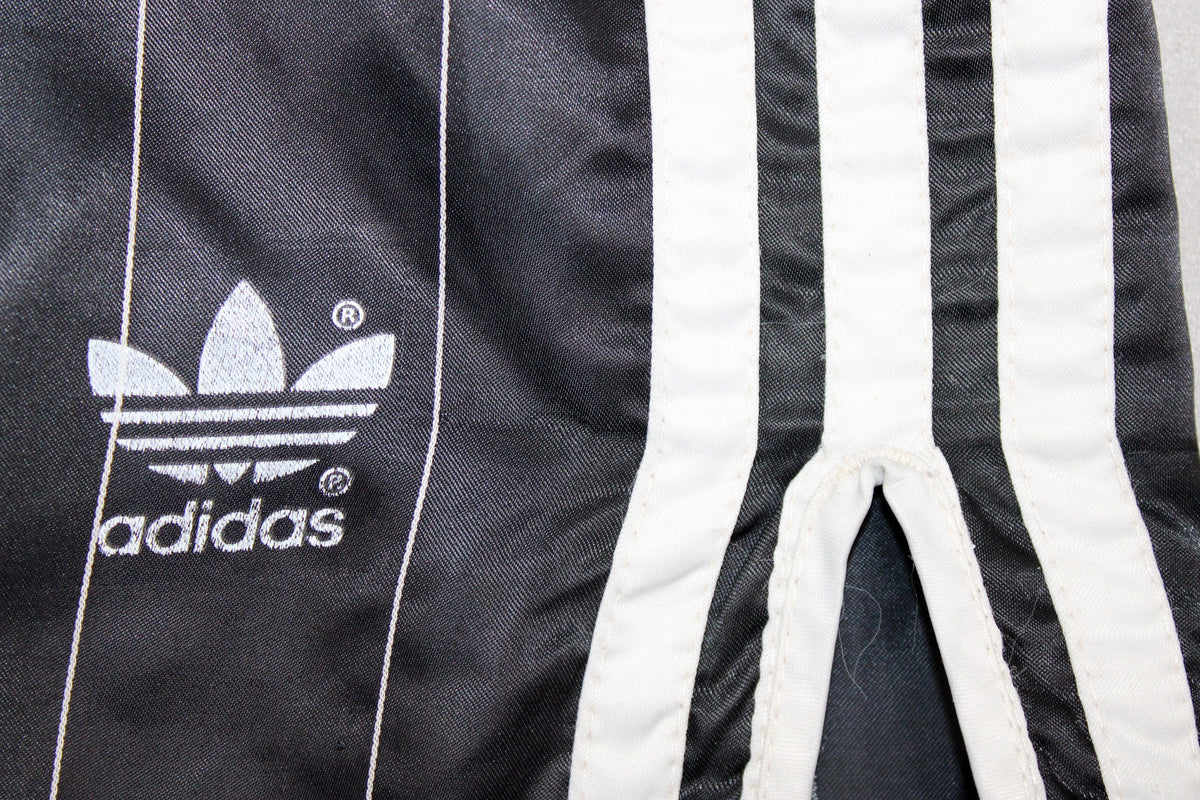 ADIDAS FIRST 80'S VINTAGE SHINY RUNNING SPRINTER NYLON SHORTS D5 MEDIUM