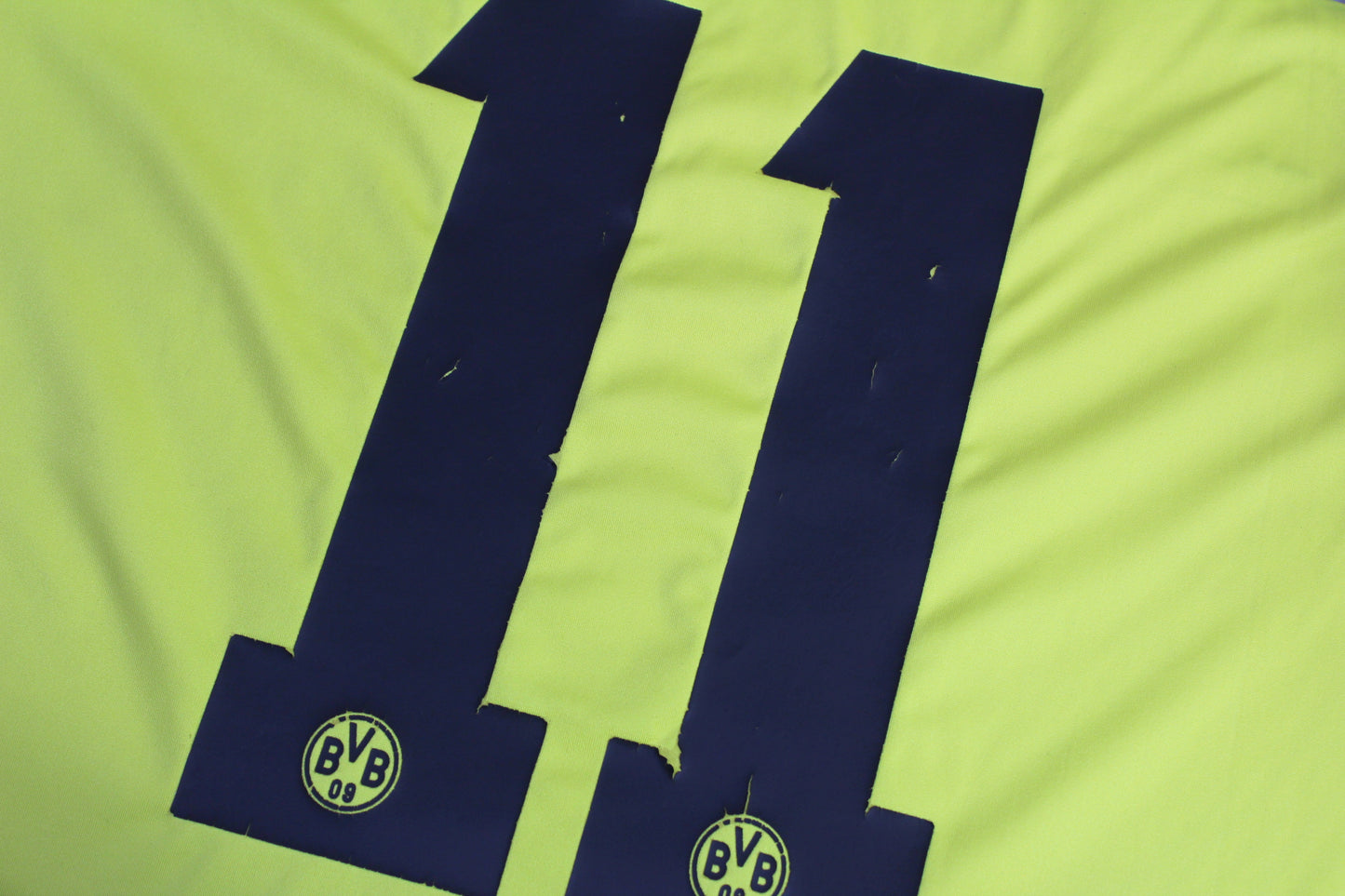 BORUSSIA DORTMUND 2011-12 KAPPA CHAMPIONS LEAGUE HOME FOOTBALL SHIRT GOTZE #11 MEDIUM