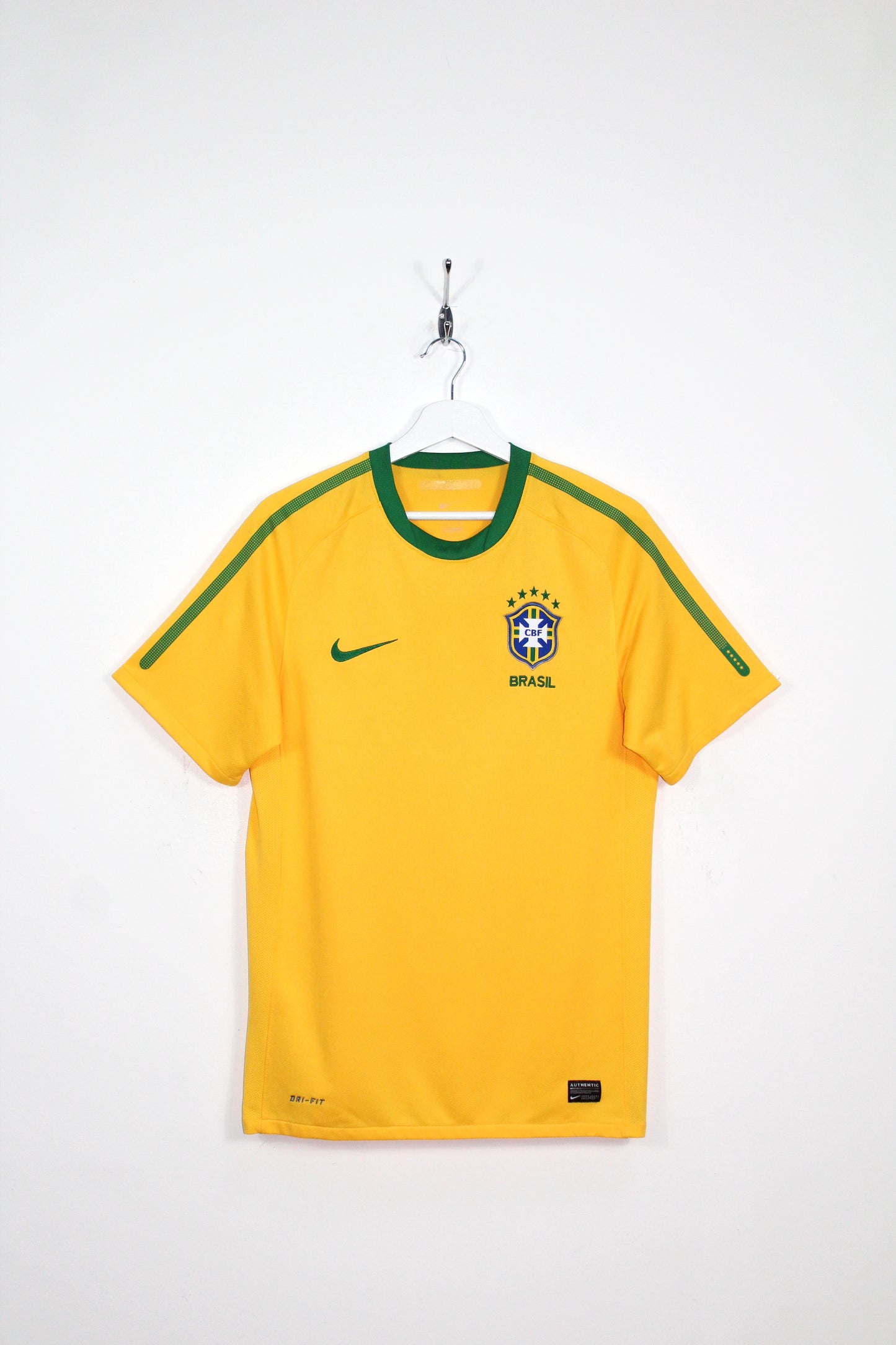 BRAZIL 2010-11 NIKE HOME FOOTBALL SHIRT SMALL