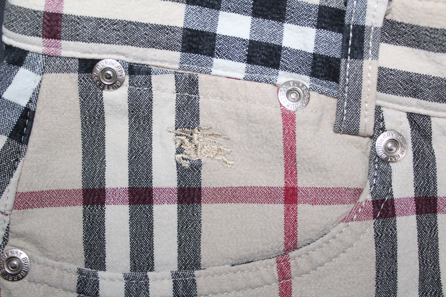 VINTAGE BURBERRY NOVA CHECK TROUSERS W 28" x L 30"