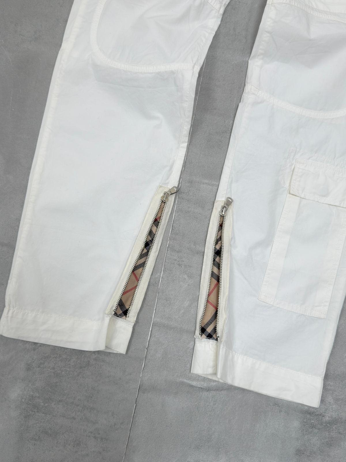 VINTAGE BURBERRY MULTI POCKETS CARGO TROUSERS W 31" X L 32"