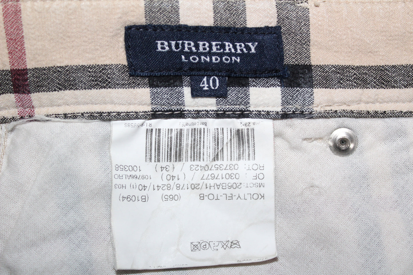 VINTAGE BURBERRY NOVA CHECK TROUSERS W 28" x L 30"