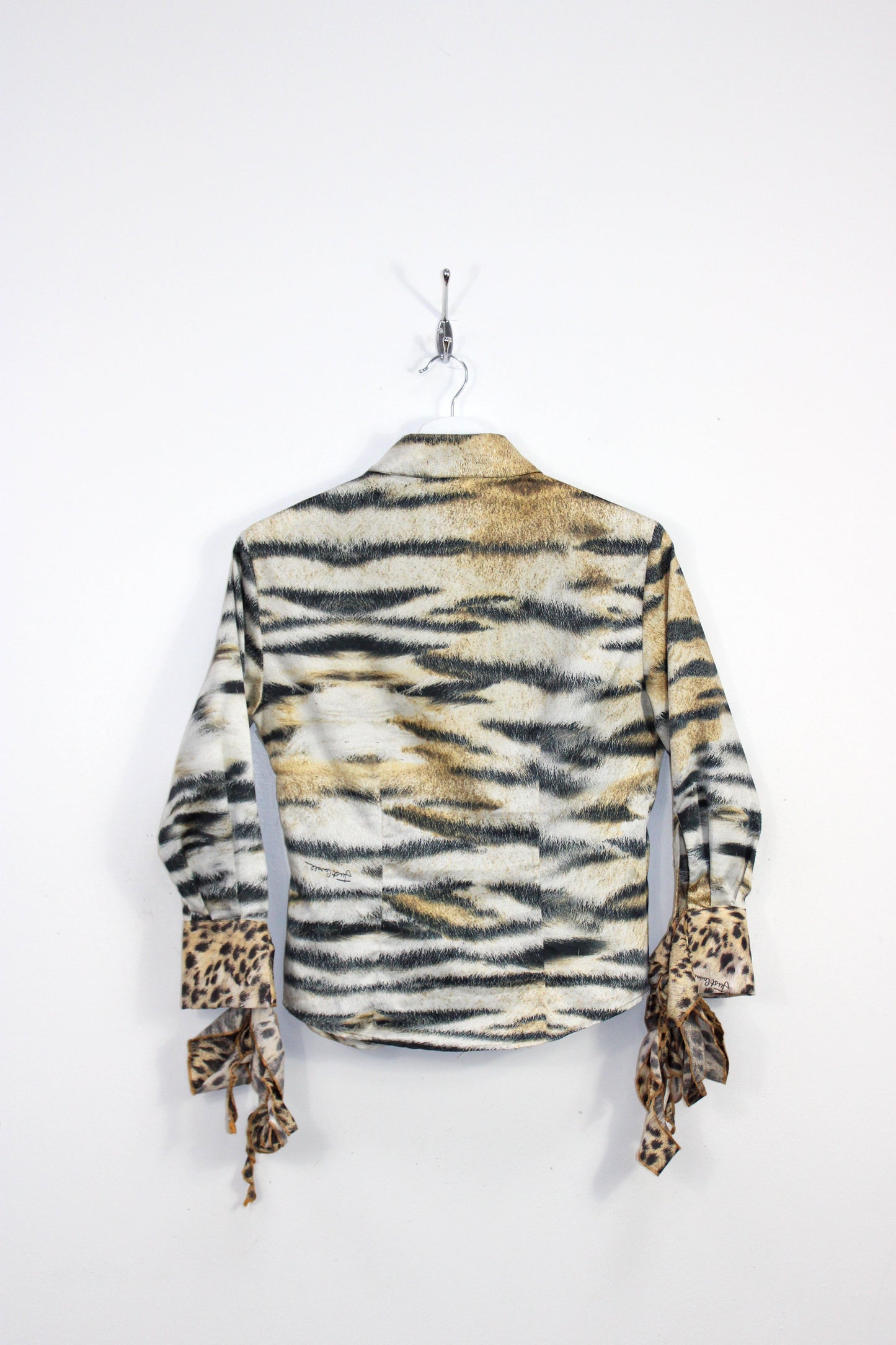 VINTAGE JUST CAVALLI ANIMAL PRINT TIE-UP SLEEVE SHIRT MEDIUM