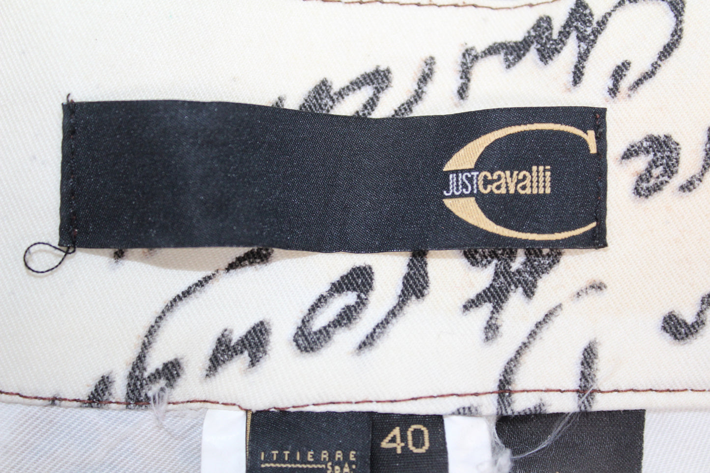 JUST CAVALLI VINTAGE SS 2004 MAGAZINE NEWSPAPERS PRINT BOOT CUT JEANS W 30" x L 32"