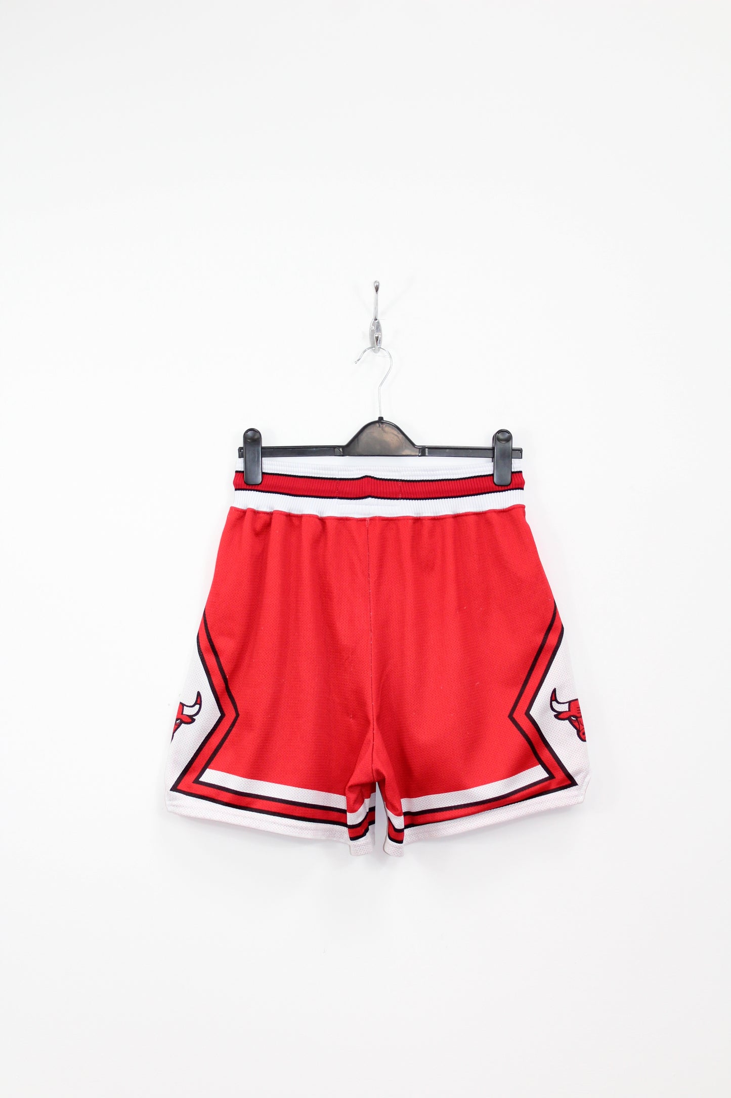 CHICAGO BULLS 1994 VINTAGE CHAMPION NBA SHORTS MEDIUM