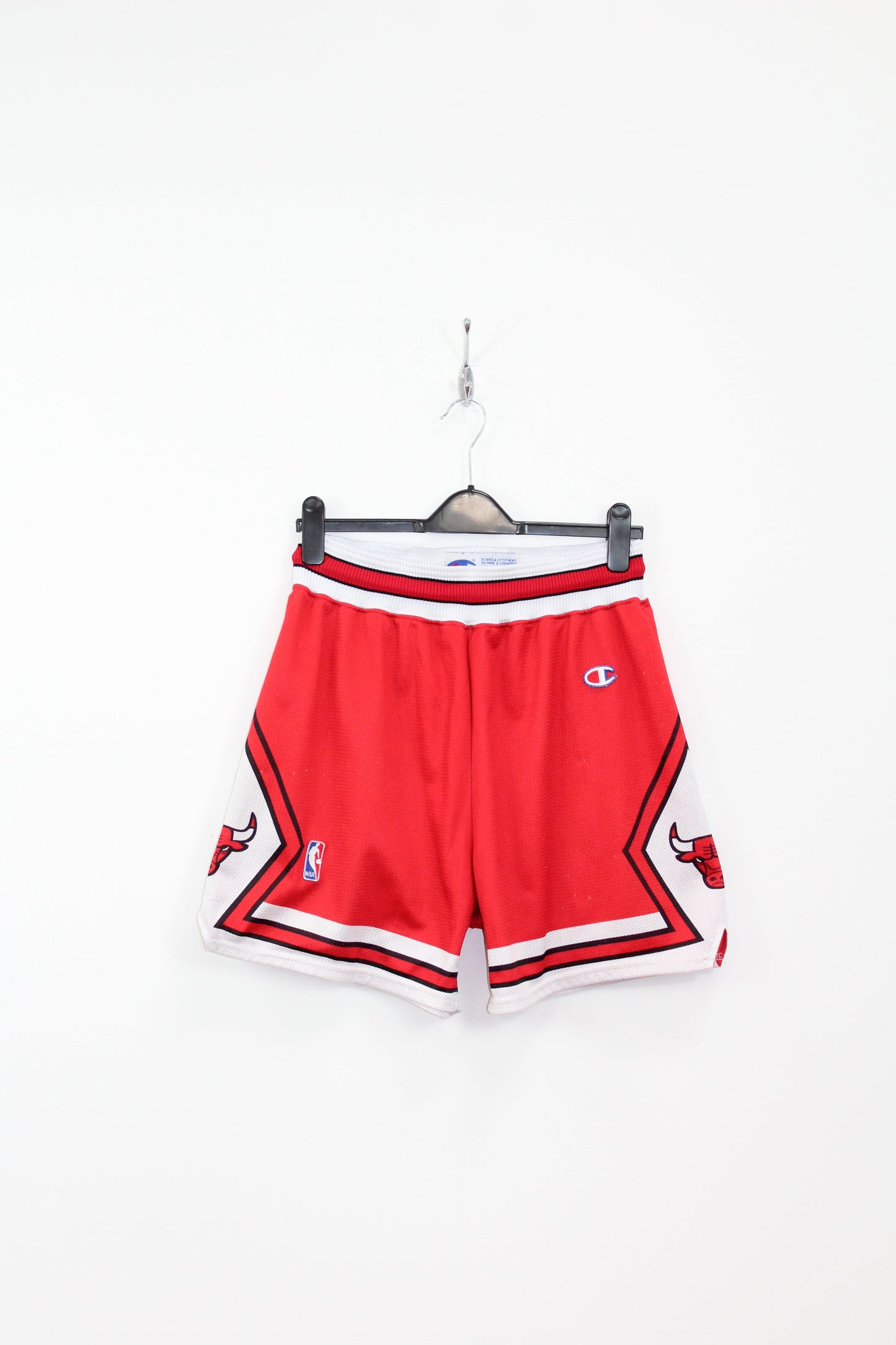 CHICAGO BULLS 1994 VINTAGE CHAMPION NBA SHORTS MEDIUM