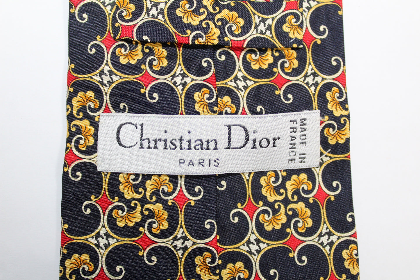 VINTAGE CHRISTIAN DIOR BAROQUE PATTERN SILK TIE
