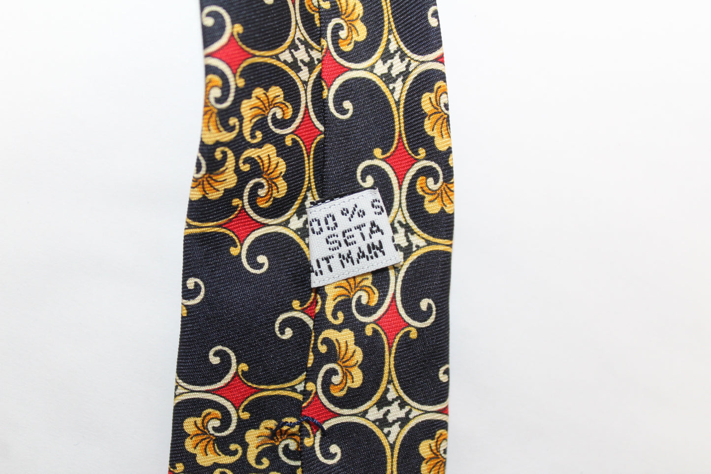 VINTAGE CHRISTIAN DIOR BAROQUE PATTERN SILK TIE
