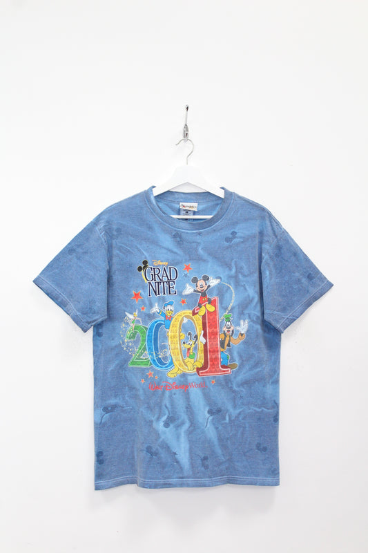 VINTAGE WALT DISNEY WORLD GRAD NITE 2001 GRAPHIC T-SHIRT