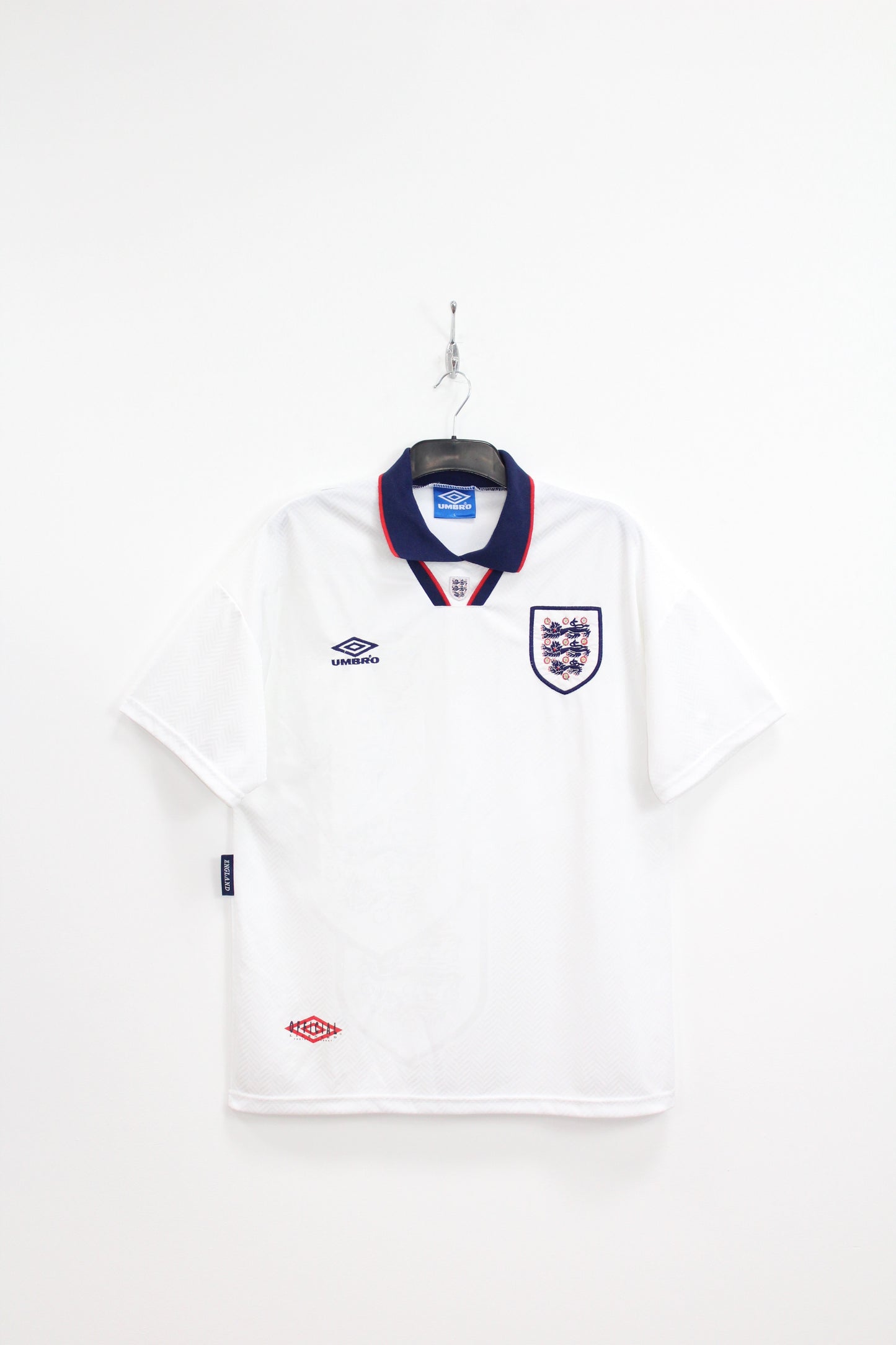 ENGLAND 1993-1995 VINTAGE UMBRO HOME FOOTBALL SHIRT LARGE