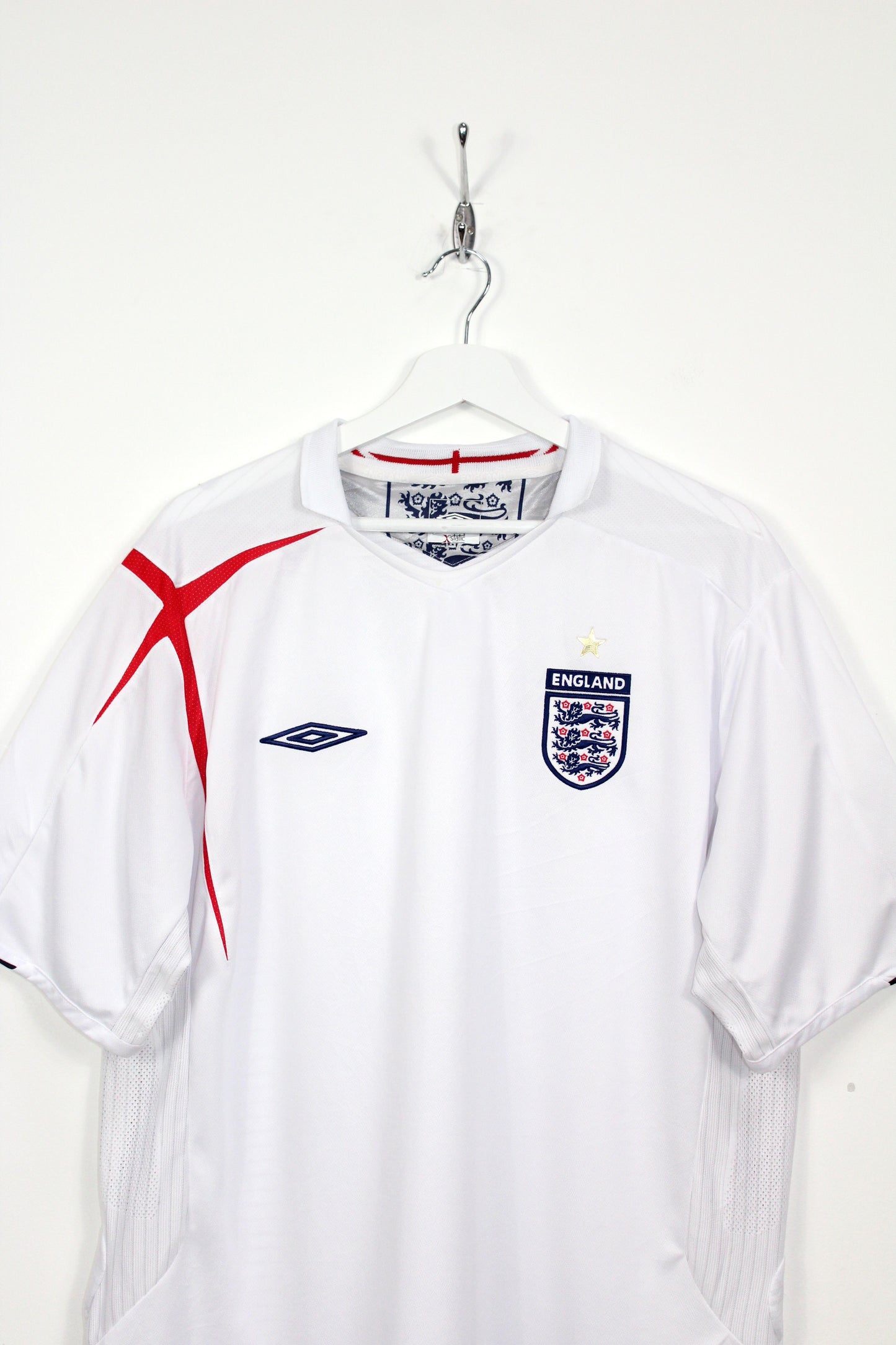 ENGLAND 2005-06 UMBRO HOME FOOTBALL SHIRT XXL