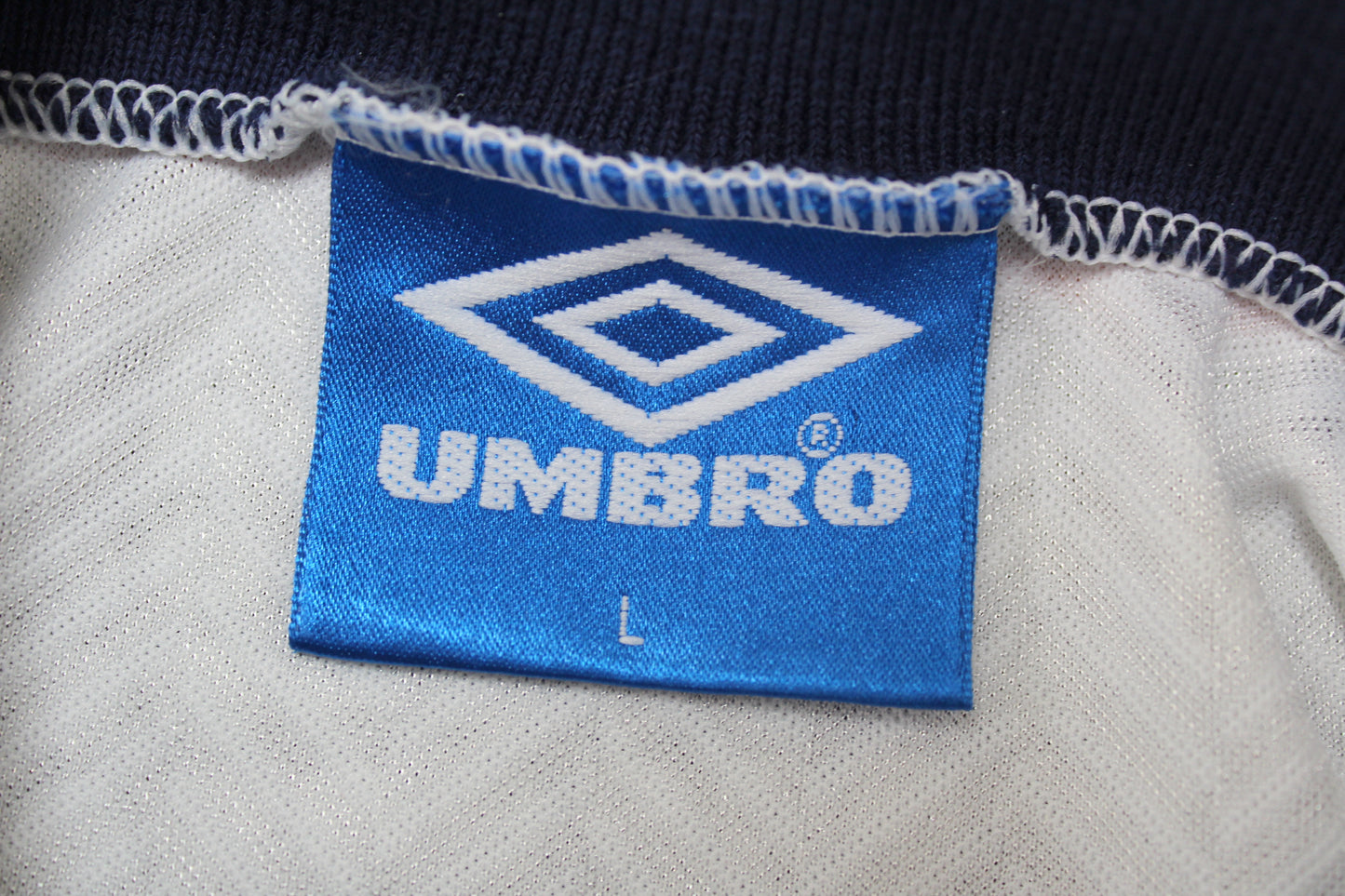 ENGLAND 1993-1995 VINTAGE UMBRO HOME FOOTBALL SHIRT LARGE