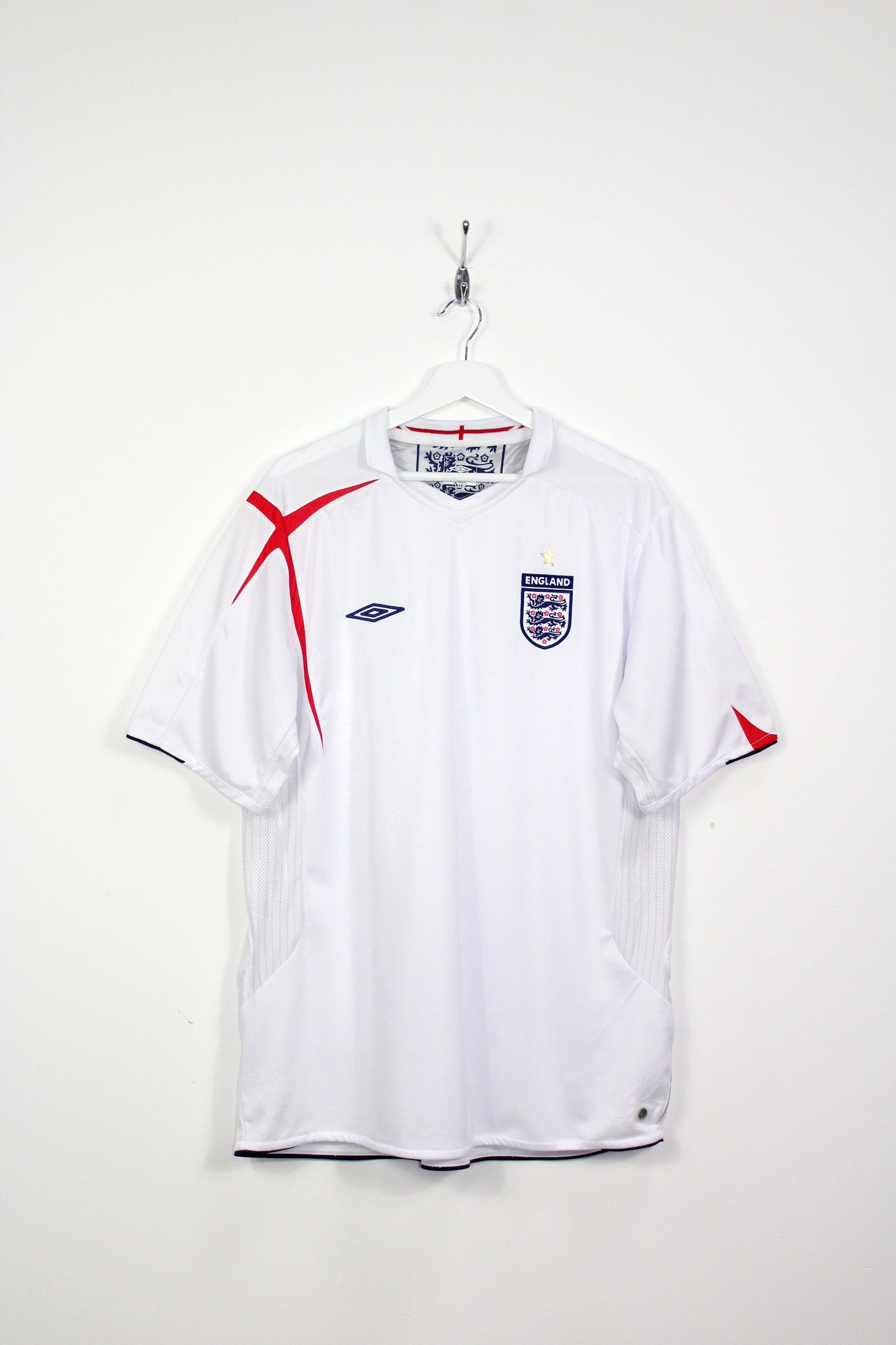 ENGLAND 2005-06 UMBRO HOME FOOTBALL SHIRT XXL